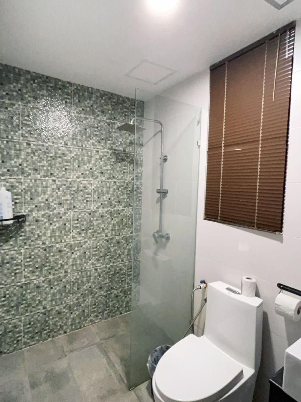 Vivacity Megamall Jazz Suites ,2-8 Pax , 3 Br Apartment
