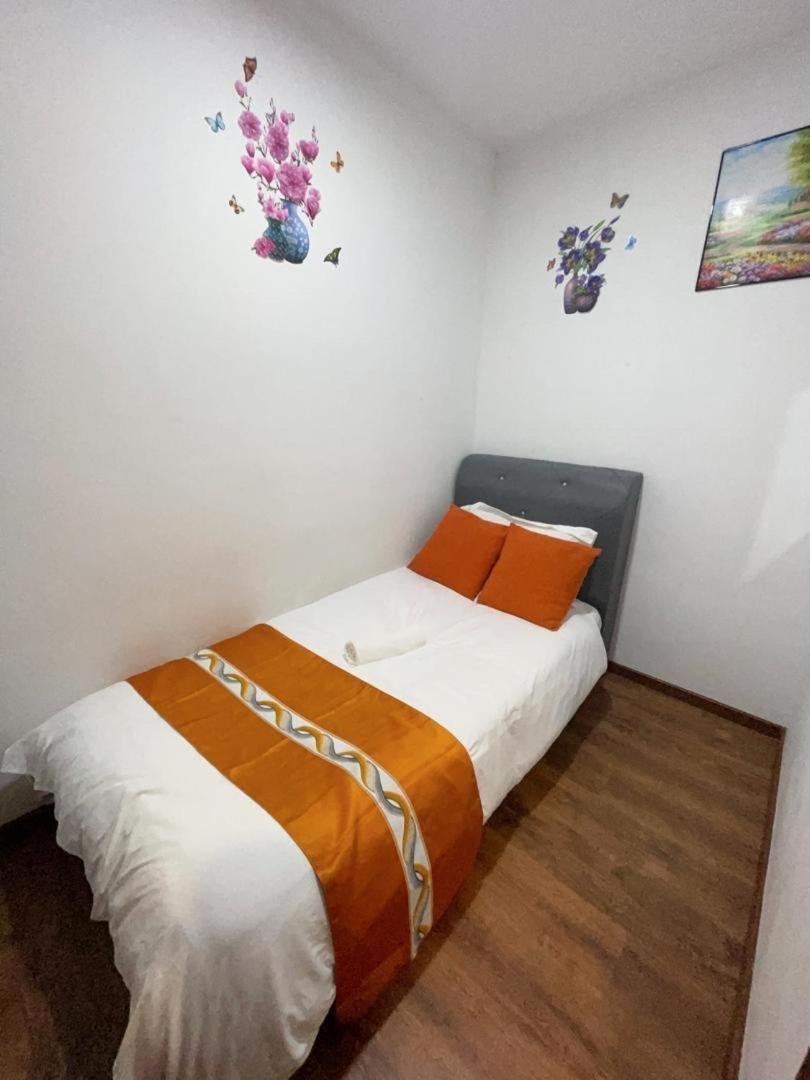 Apartment Vivacity Megamall Jazz Suites ,2-8 Pax , 3 Br